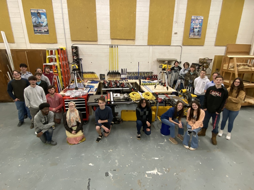 MPHS Construction I & II students posing with new tools